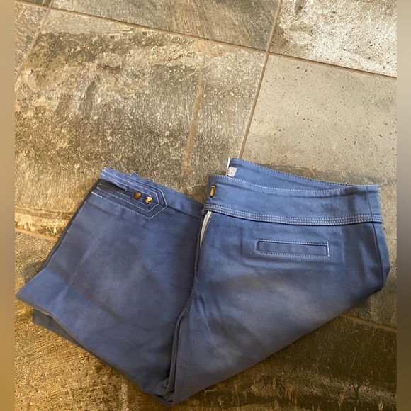 Cache’| 0| Blue washed Bermuda shorts| Great condition. - Picture 1 of 6
